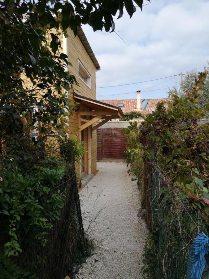 Le Petit Chalet De Nimes Shantay Youstay Nîmes Exterior foto