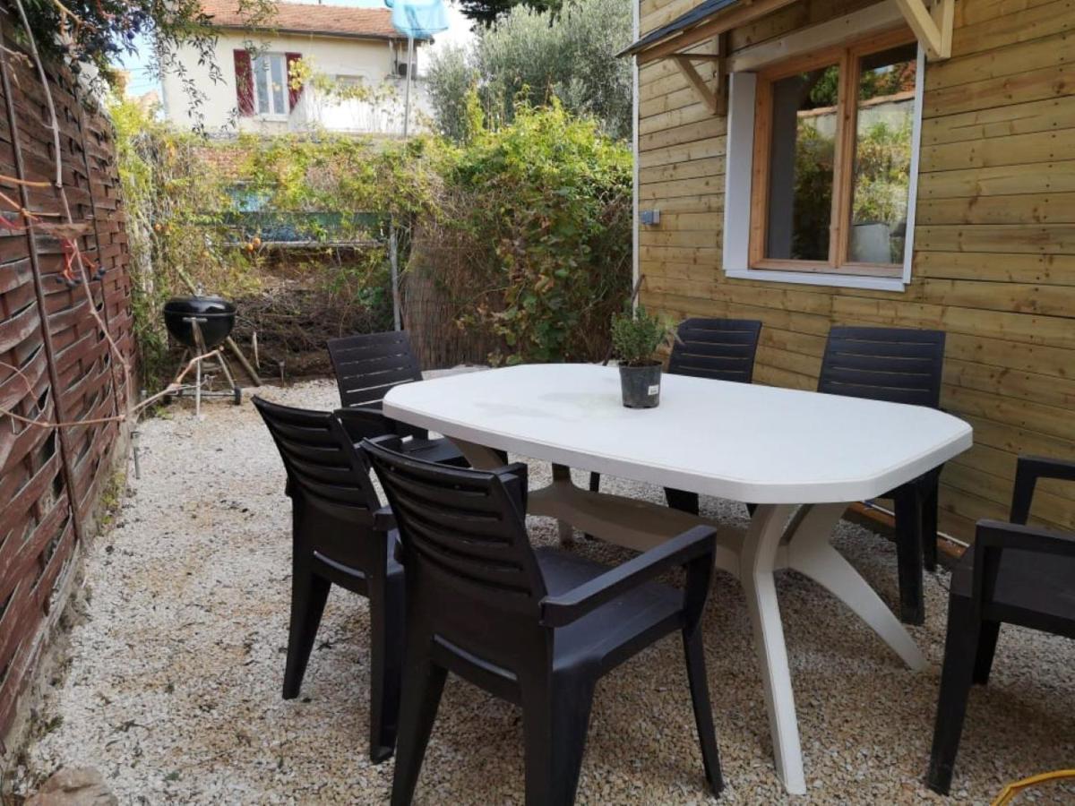 Le Petit Chalet De Nimes Shantay Youstay Nîmes Exterior foto